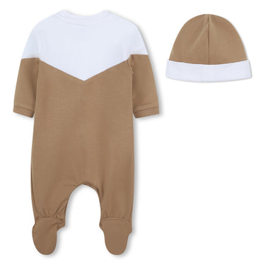 BOSS Mameluco o pijama para bebe color Cookie con blanco